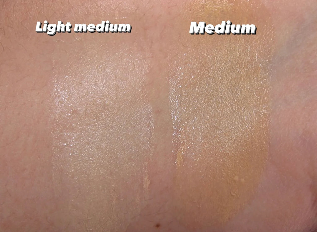 CoverGirl Simply Ageless Skin Perfector Essence - Medium